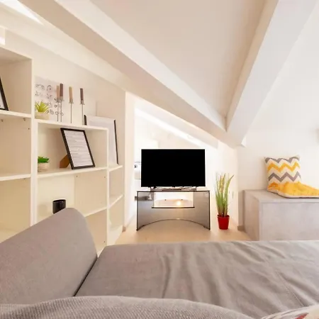 Porta Nuova Minimal Appartement